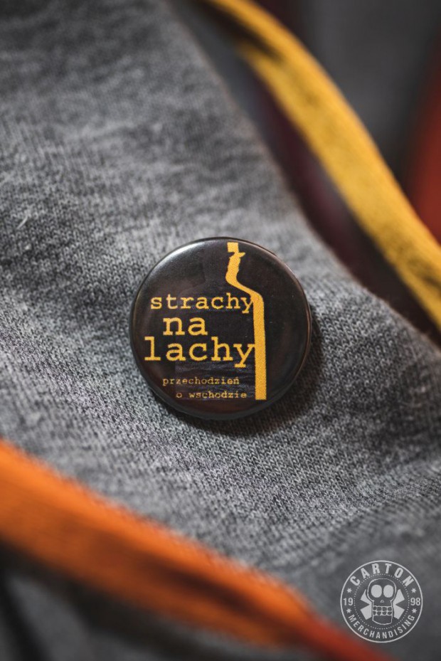 Przypinka STRACHY NA LACHY PRZECHODZIEŃ O WSCHODZIE big