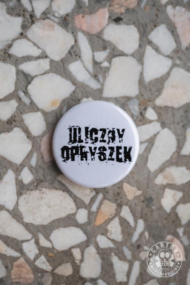 Przypinka ULICZNY OPRYSZEK LOGO black