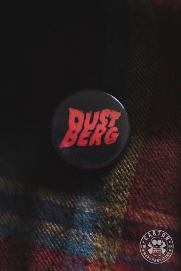 Zdjęcia produktu Przypinka DUST BERG LOGO red