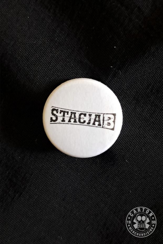 Przypinka STACJA B LOGO white