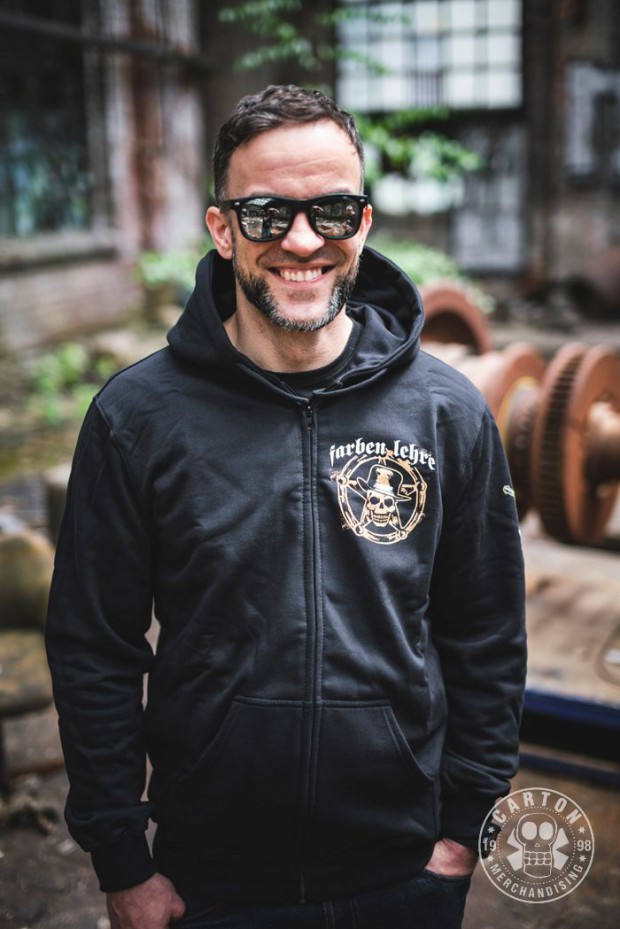 Bluza z kapturem na zamek FARBEN LEHRE SHERIFF