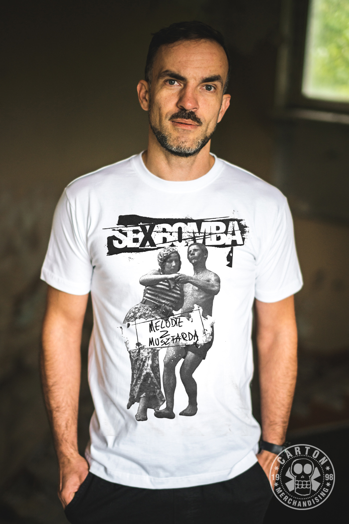 Koszulka SEXBOMBA MELODIE Z MUSZTARD White Sklep Carton pl koszulka-sexbomba-melodie-z-musztard-white-sklep-carton-pl