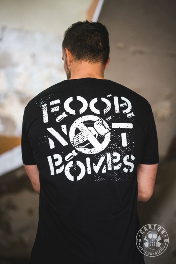 Koszulka WŁOCHATY FOOD NOT BOMBS