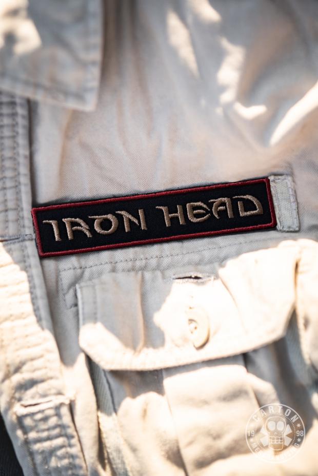 Zdjęcia produktu Naszywka IRON HEAD LOGO beige/red